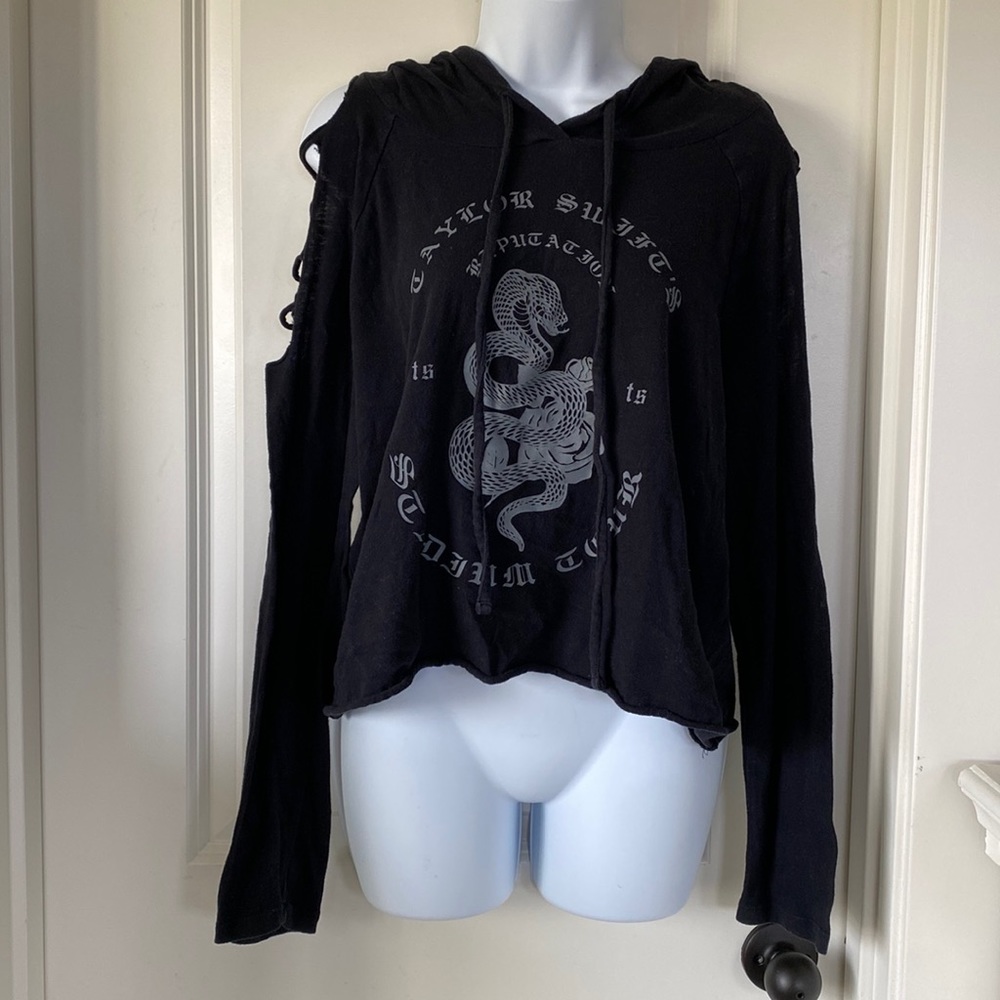Taylor Swift Reputation Tour Cropped Hoodie